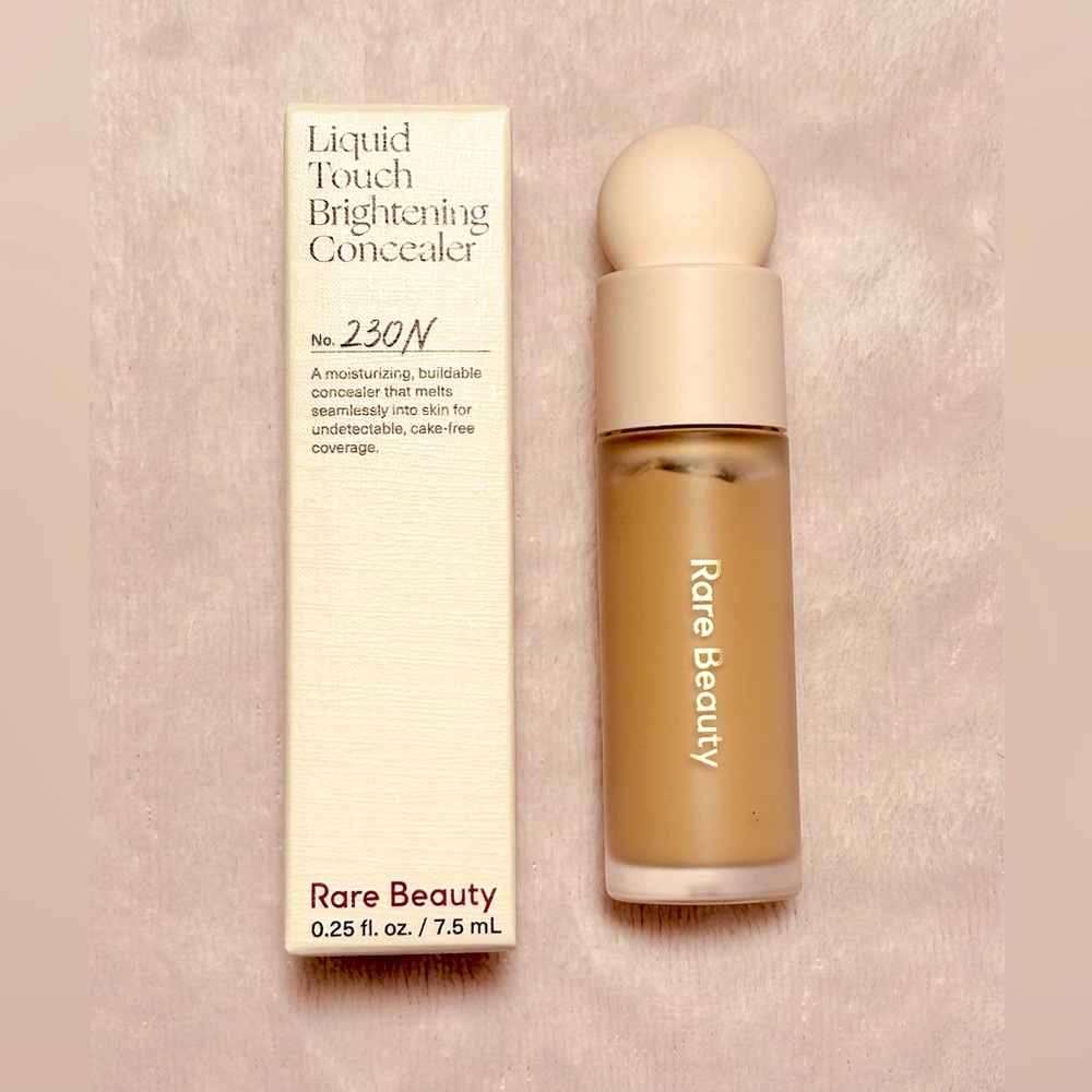 230N Rare Beauty Liquid Touch Brightening Concealer